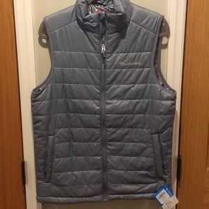 Columbia Men’s Lt. gray vest